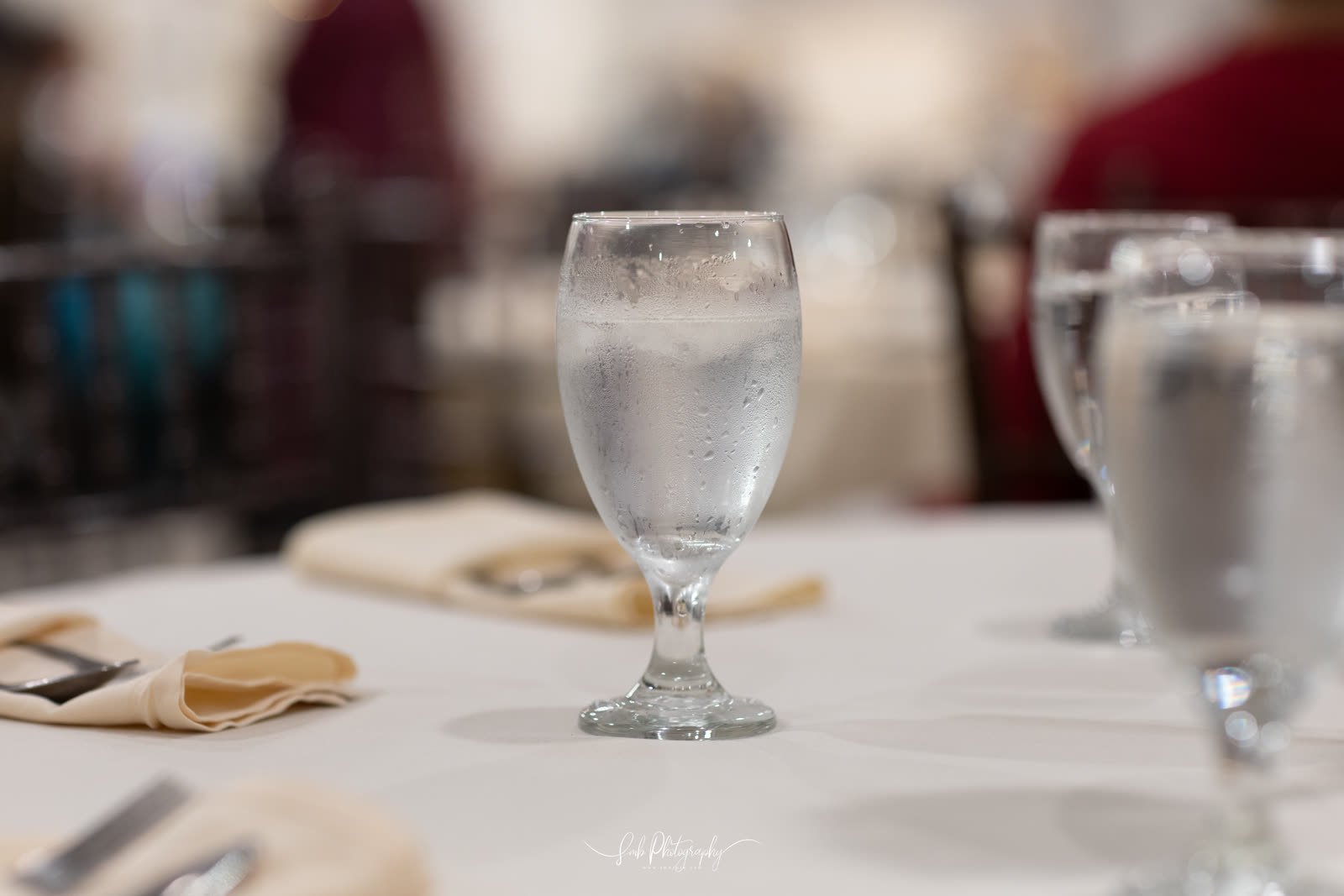 Glassware set for service
