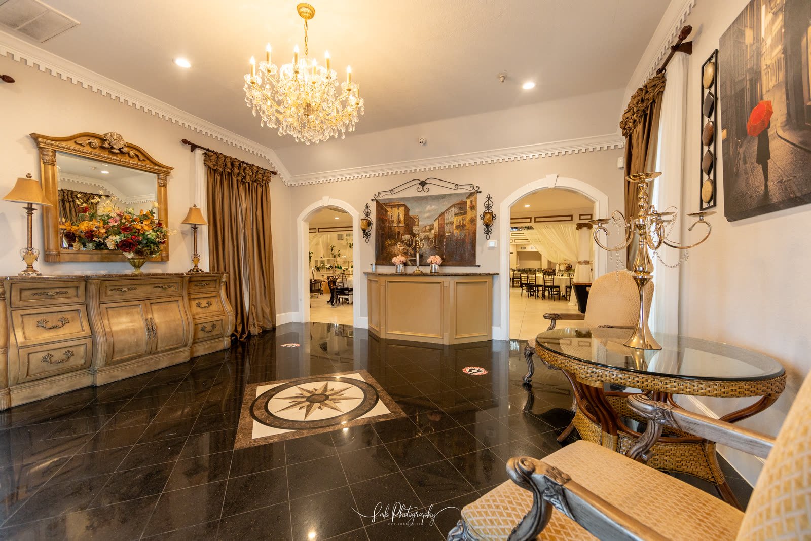 The Palace lobby and reception desk